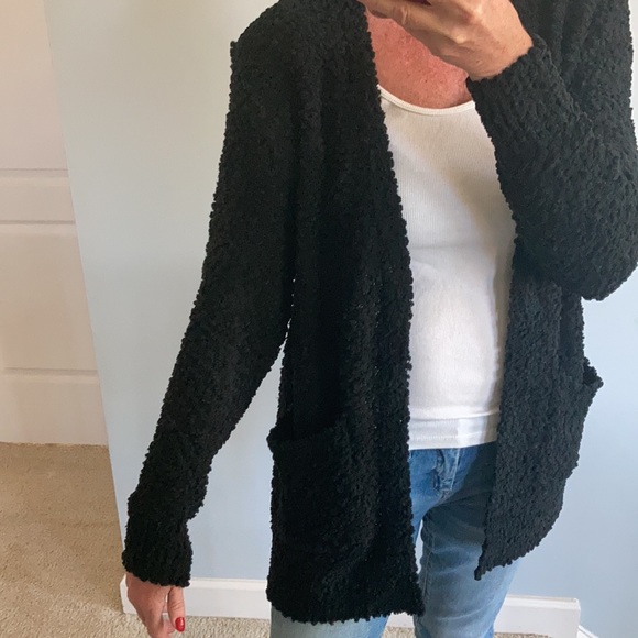Black Color Popcorn Texture Open Cardigan - Picture 8 of 10
